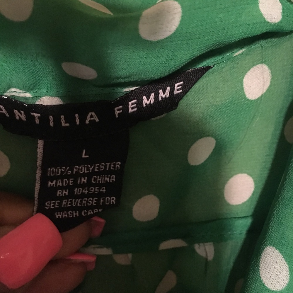 Top - Picture 2 of 4